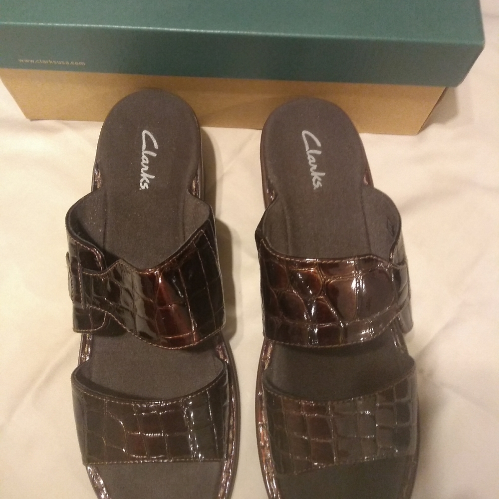Clarks Women's Dress Sandal "Deanna"